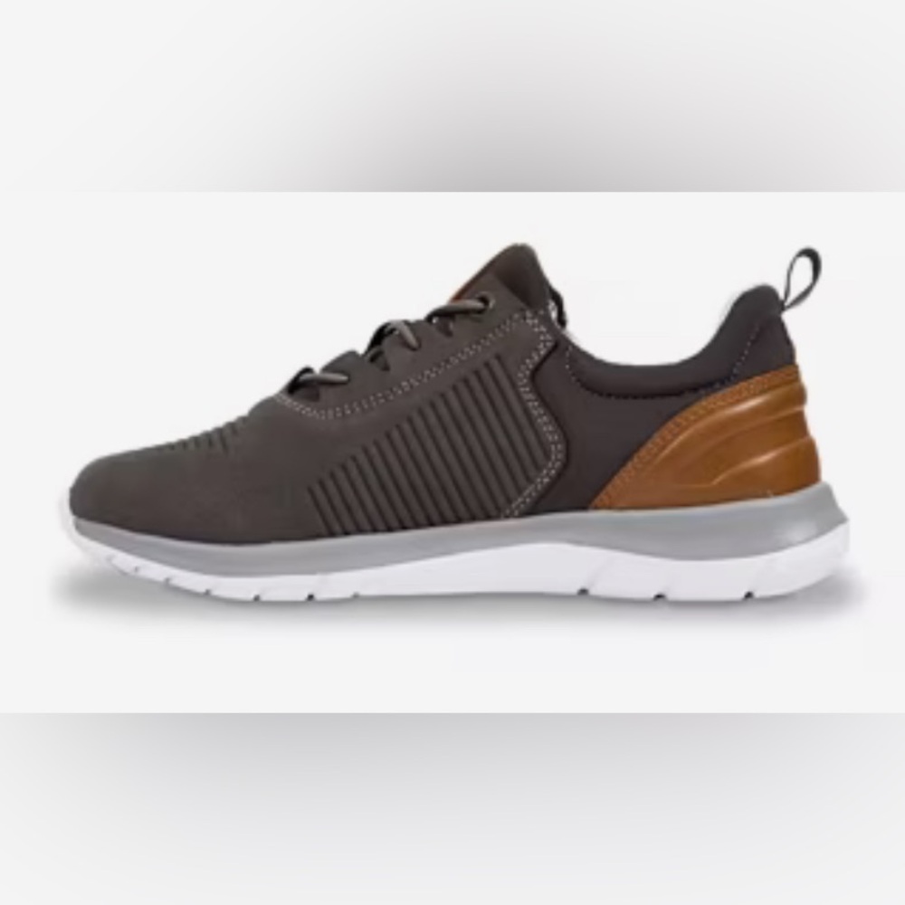 Deer Stags Jack Sneaker. NWT - Picture 2 of 5